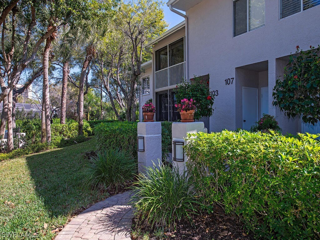 5818 Glencove Drive #103 Naples FL 34108 226009281 image12