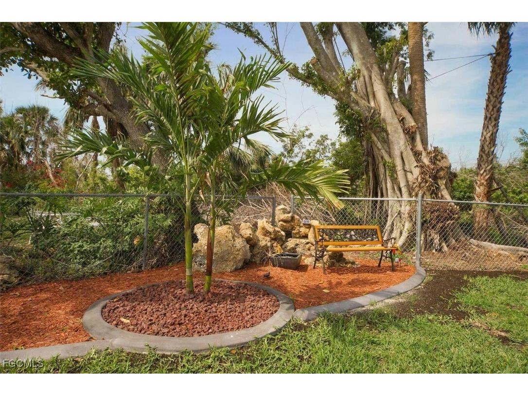 5818 SW 1st Court Cape Coral FL 33914 2025019063 image22