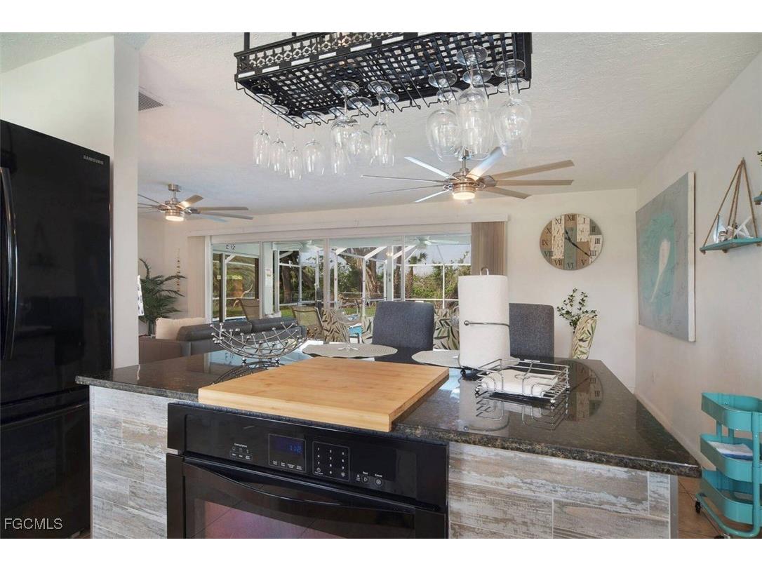 5818 SW 1st Court Cape Coral FL 33914 2025019063 image8