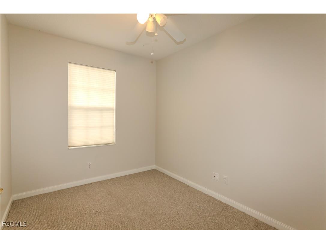 5823 Cove Circle #8 Naples FL 34119 2025014309 image14