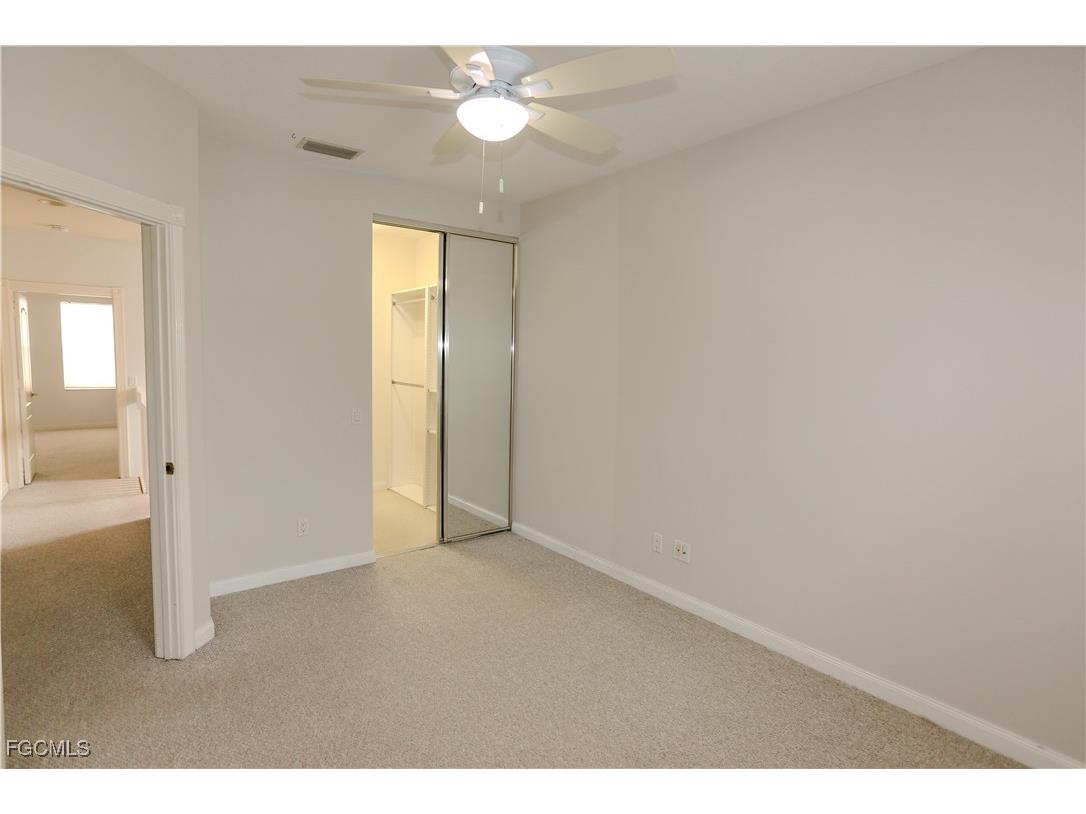 5823 Cove Circle #8 Naples FL 34119 2025014309 image17