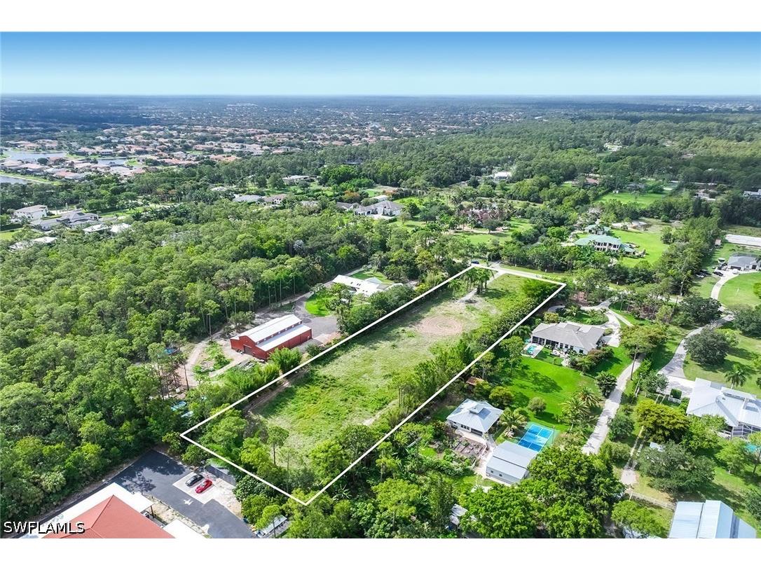 5823 Spanish Oaks Lane Naples FL 34119 226021080 image8
