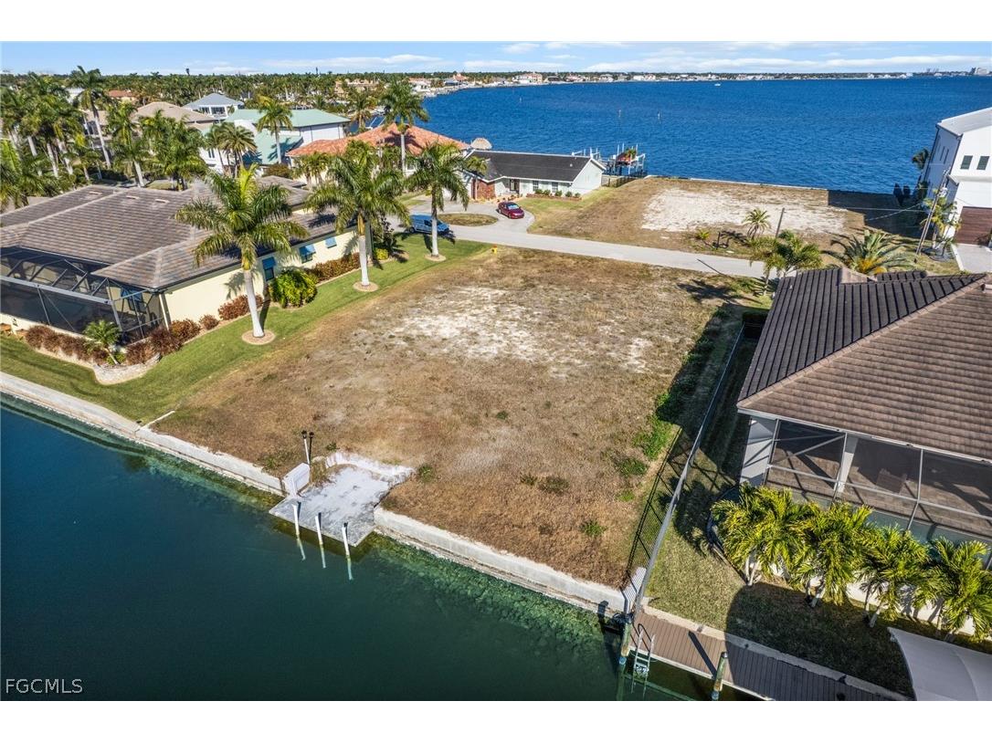 5824 SW 1st Avenue Cape Coral FL 33914 2026006679 image3