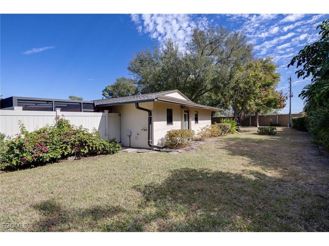 5824 Wild Fig Lane Fort Myers FL 33919 2026005606 image33