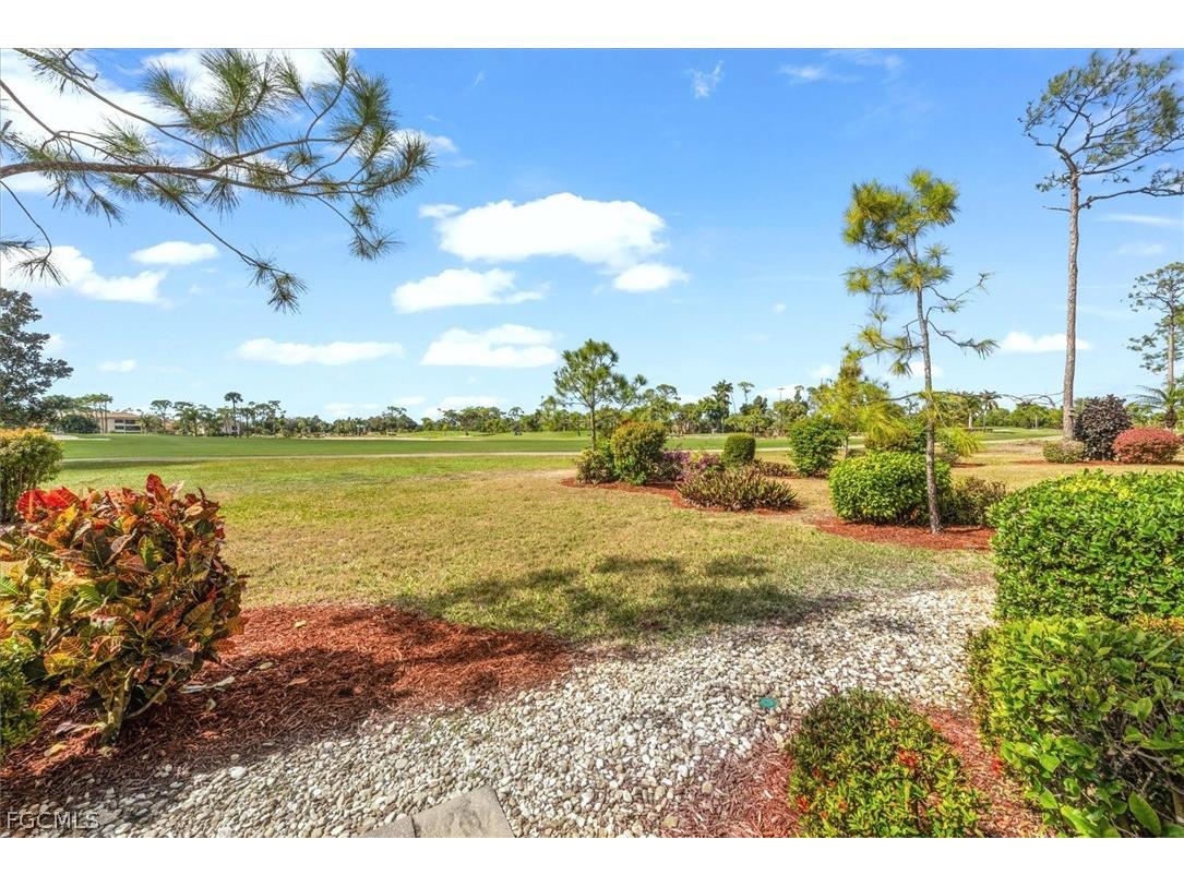 5825 Trailwinds Drive #414 Fort Myers FL 33907 2026008261 image1