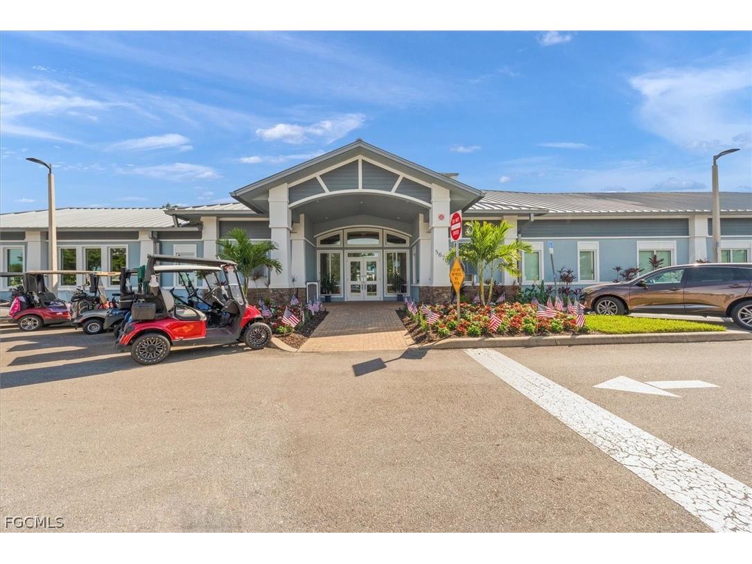 5825 Trailwinds Drive #414 Fort Myers FL 33907 2026008261 image34