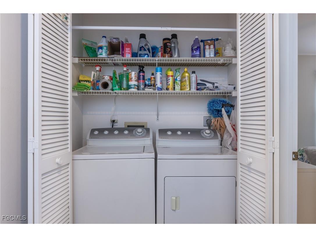 5825 Trailwinds Drive #425 Fort Myers FL 33907 2026001626 image19