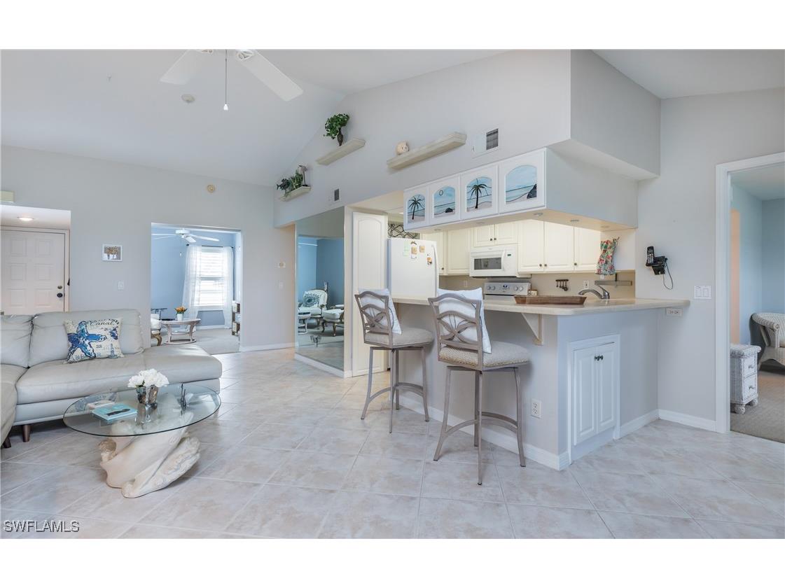 5825 Trailwinds Drive #425 Fort Myers FL 33907 225045580 image13