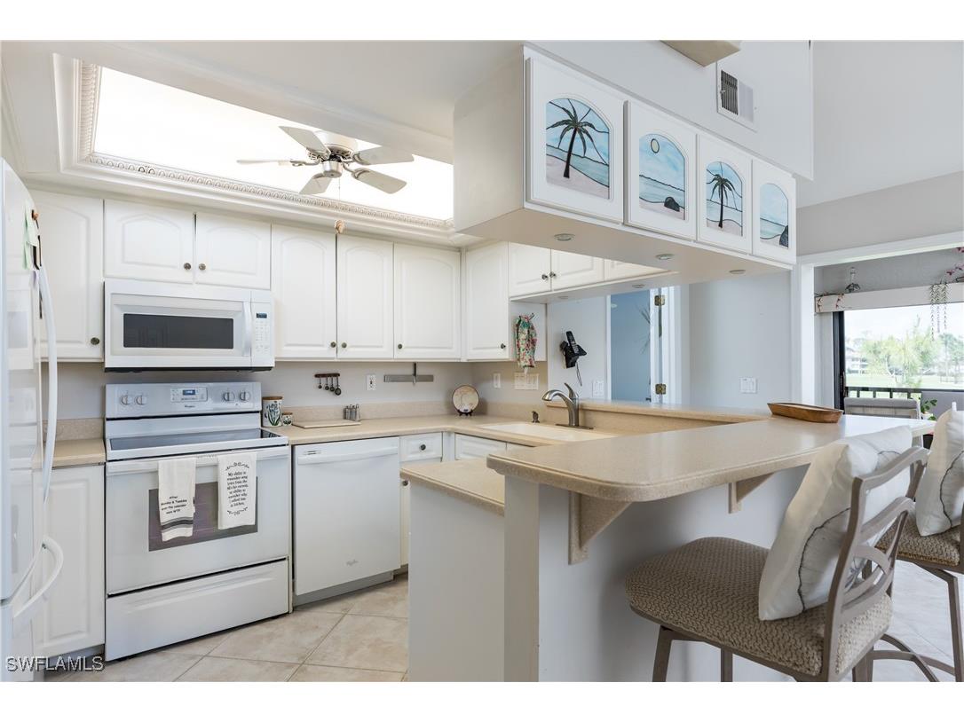 5825 Trailwinds Drive #425 Fort Myers FL 33907 225045580 image15