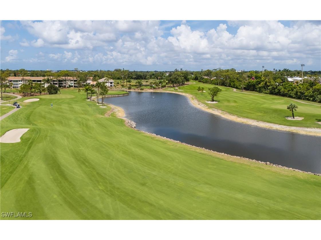 5825 Trailwinds Drive #425 Fort Myers FL 33907 225045580 image2