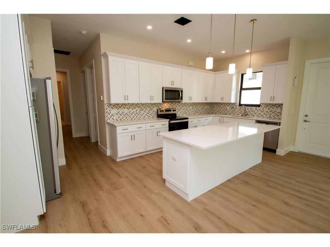 5826 Jasper Way #101 Naples FL 34112 225082955 image14