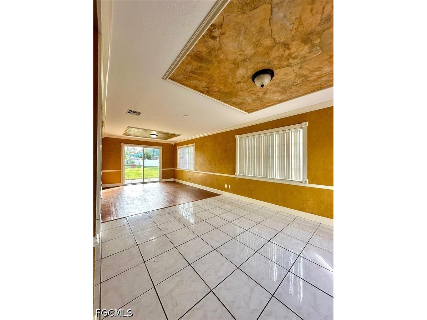 5826 Whiting Court Fort Myers FL 33919 2026025824 image12