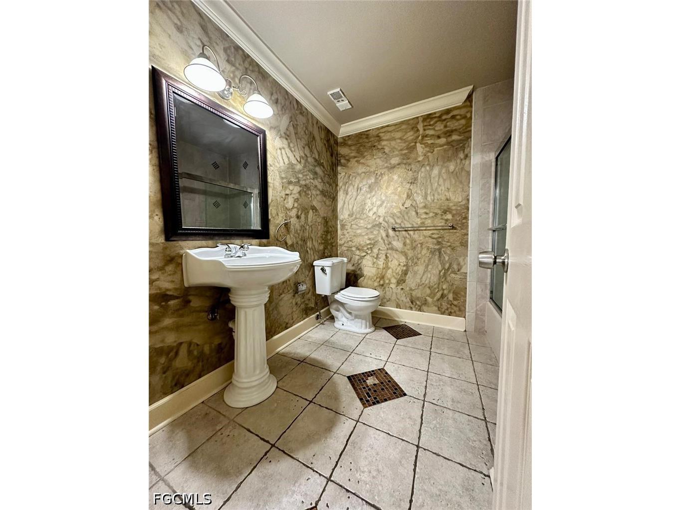 5826 Whiting Court Fort Myers FL 33919 2026025824 image21