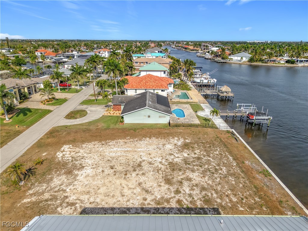 5827 SW 1st Avenue Cape Coral FL 33914 2026002071 image2