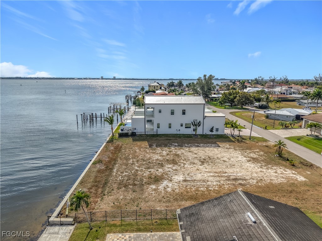 5827 SW 1st Avenue Cape Coral FL 33914 2026002071 image3