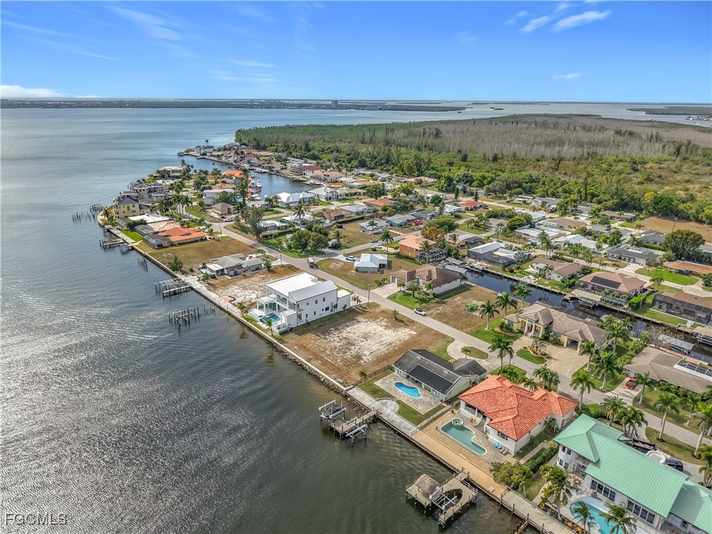 5827 SW 1st Avenue Cape Coral FL 33914 2026002071 image32