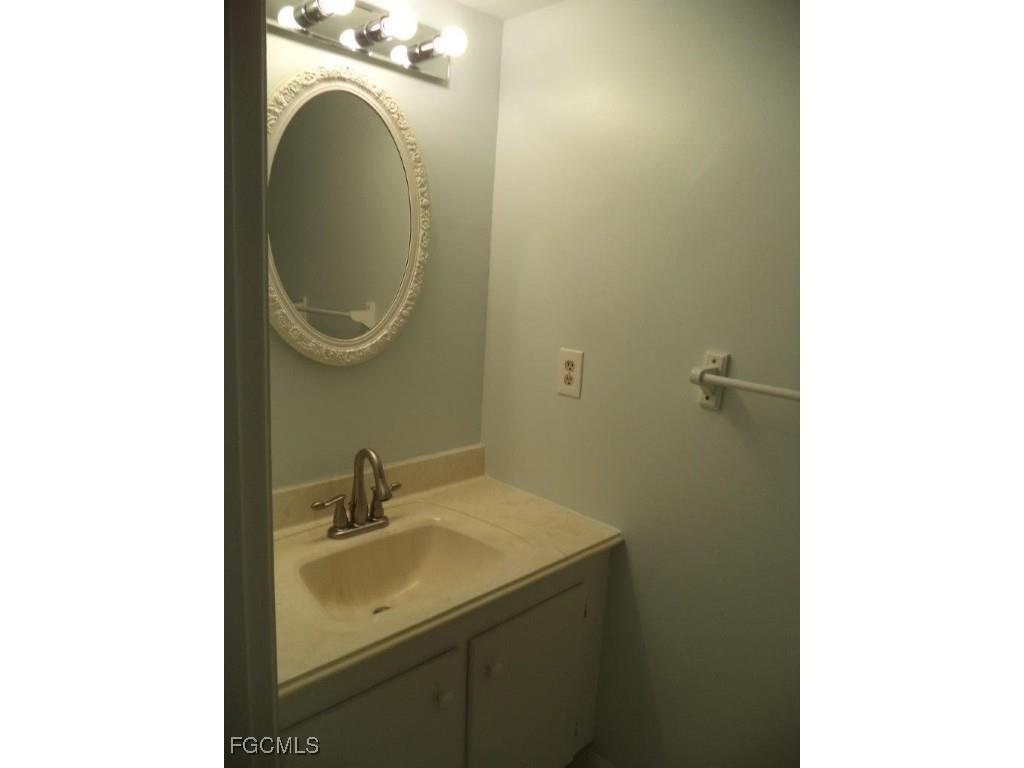  Fort Myers FL 33919 2025004733 image12