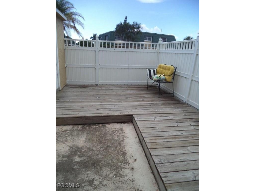  Fort Myers FL 33919 2025004733 image2