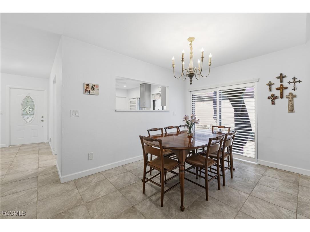 5829 Wild Fig Lane Fort Myers FL 33919 2025017500 image15