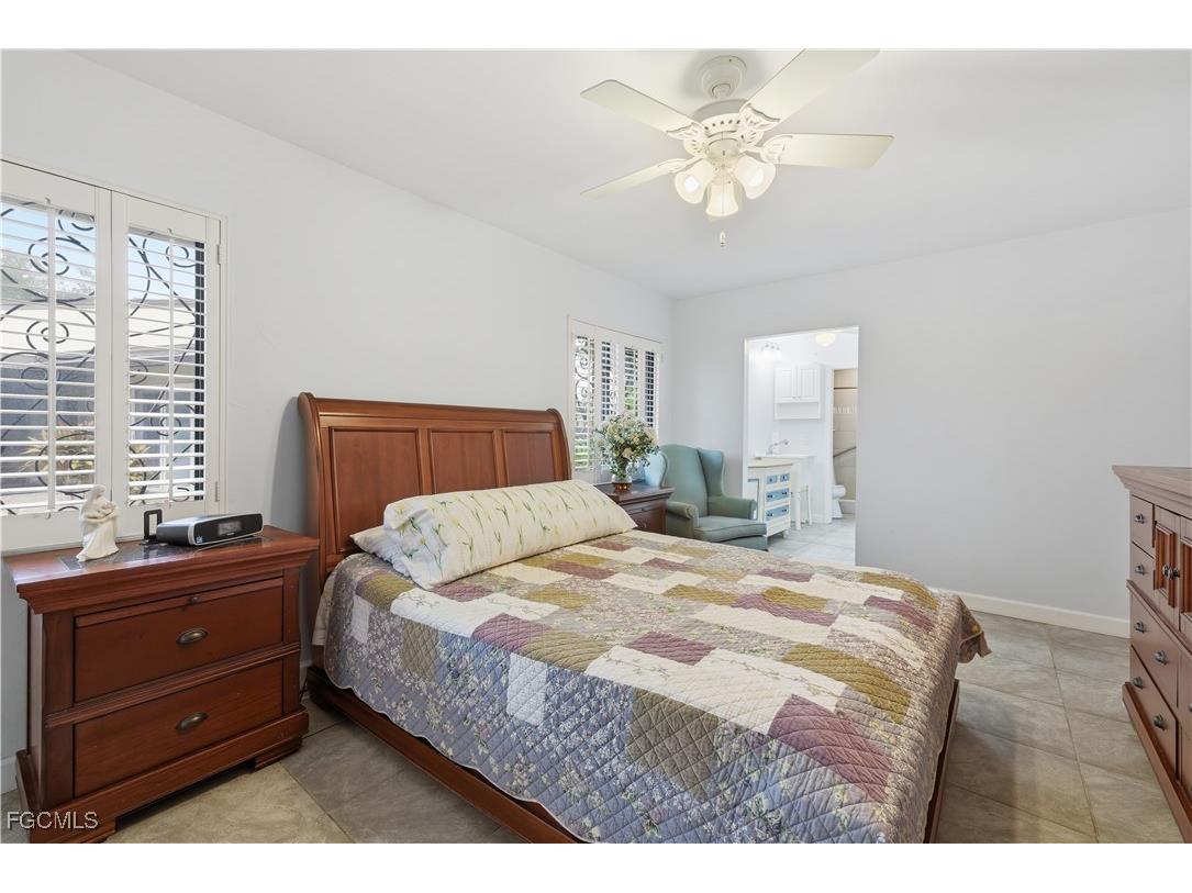 5829 Wild Fig Lane Fort Myers FL 33919 2025017500 image22