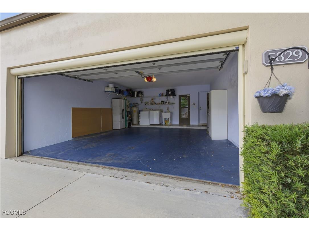 5829 Wild Fig Lane Fort Myers FL 33919 2025017500 image29