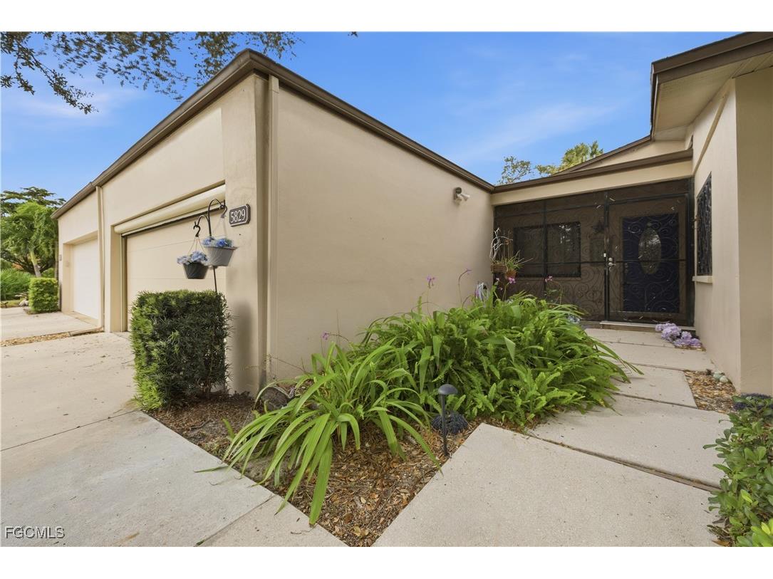 5829 Wild Fig Lane Fort Myers FL 33919 2025017500 image3