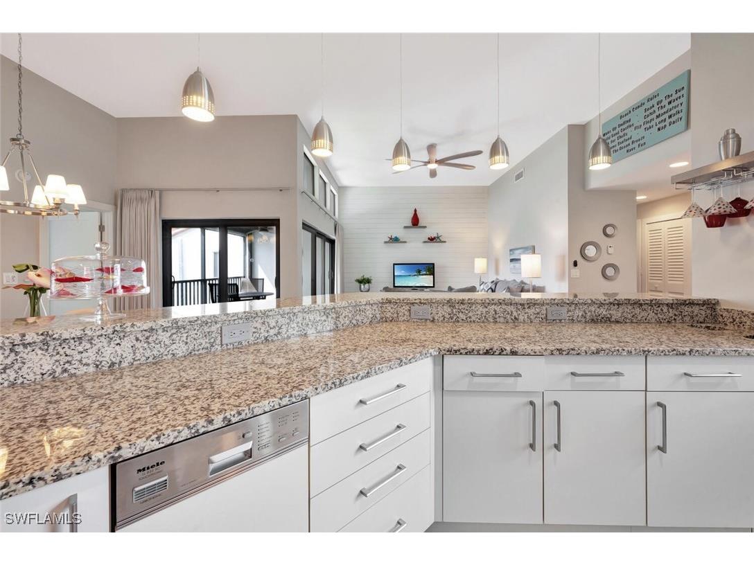 583 Beachwalk Circle #Q-203 Naples FL 34108 225074814 image15