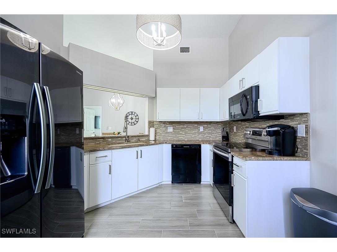 583 Beachwalk Circle #Q202 Naples FL 34108 225034228 image9