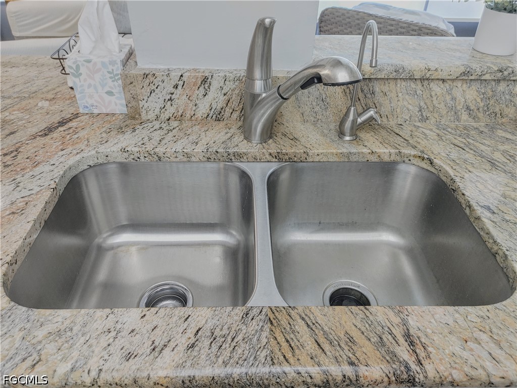 5830 Trailwinds Drive #814 Fort Myers FL 33907 2026018663 image8