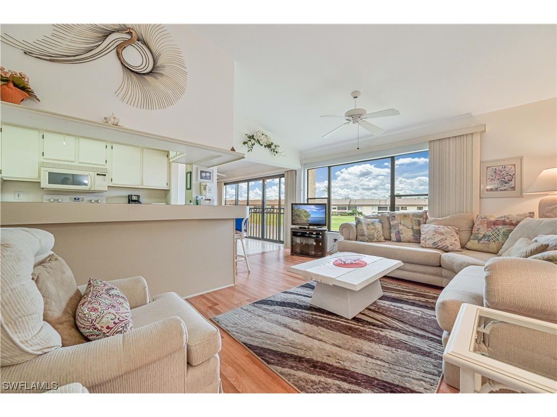 5830 Trailwinds Drive #823 Fort Myers FL 33907 224002971 image1