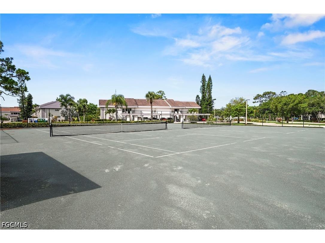 5830 Trailwinds Drive #824 Fort Myers FL 33907 2026024978 image39