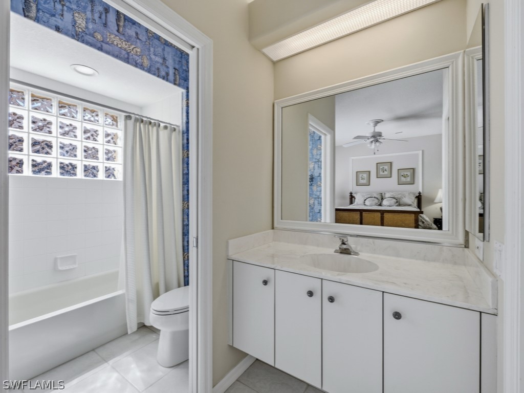 5835 Persimmon Way Naples FL 34110 226007773 image15