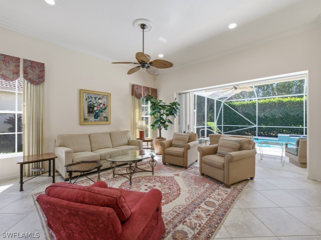 5835 Persimmon Way Naples FL 34110 226007773 image4