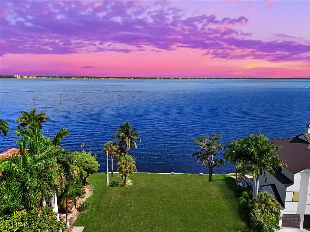 5836 Riverside Lane Fort Myers FL 33919 224061331 image1