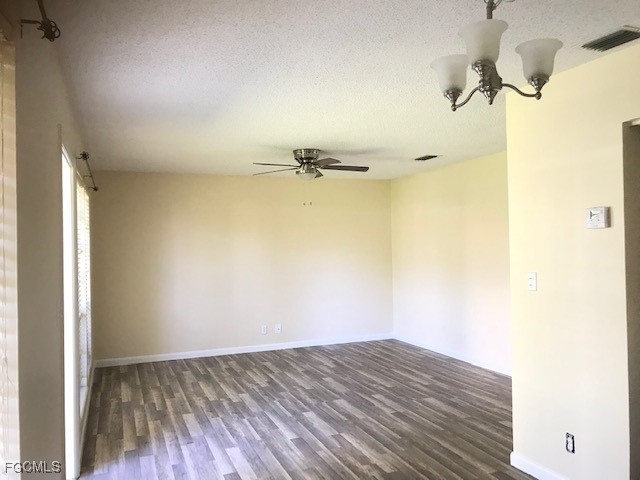 5837 Queen Elizabeth Way #1 Fort Myers FL 33907 2025017823 image7