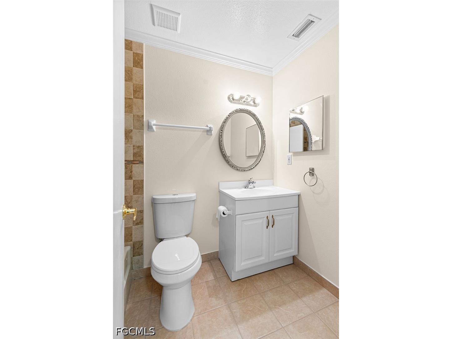 5837 Queen Elizabeth Way #3 Fort Myers FL 33907 2026028934 image30