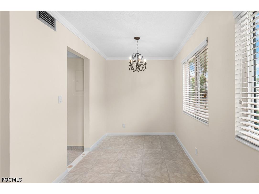 5837 Queen Elizabeth Way #3 Fort Myers FL 33907 2026028934 image9