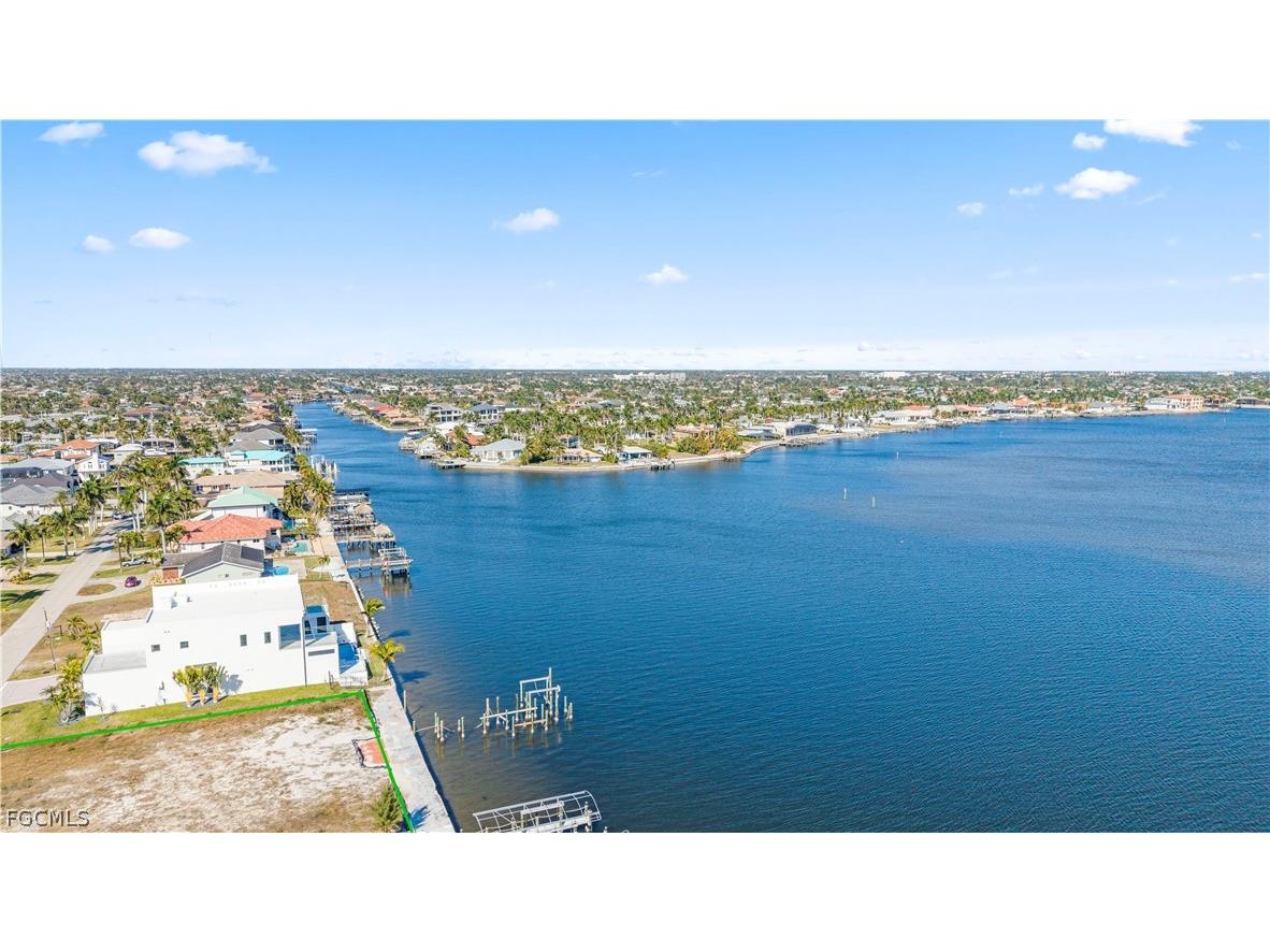 5837 SW 1st Avenue Cape Coral FL 33914 2026009376 image4