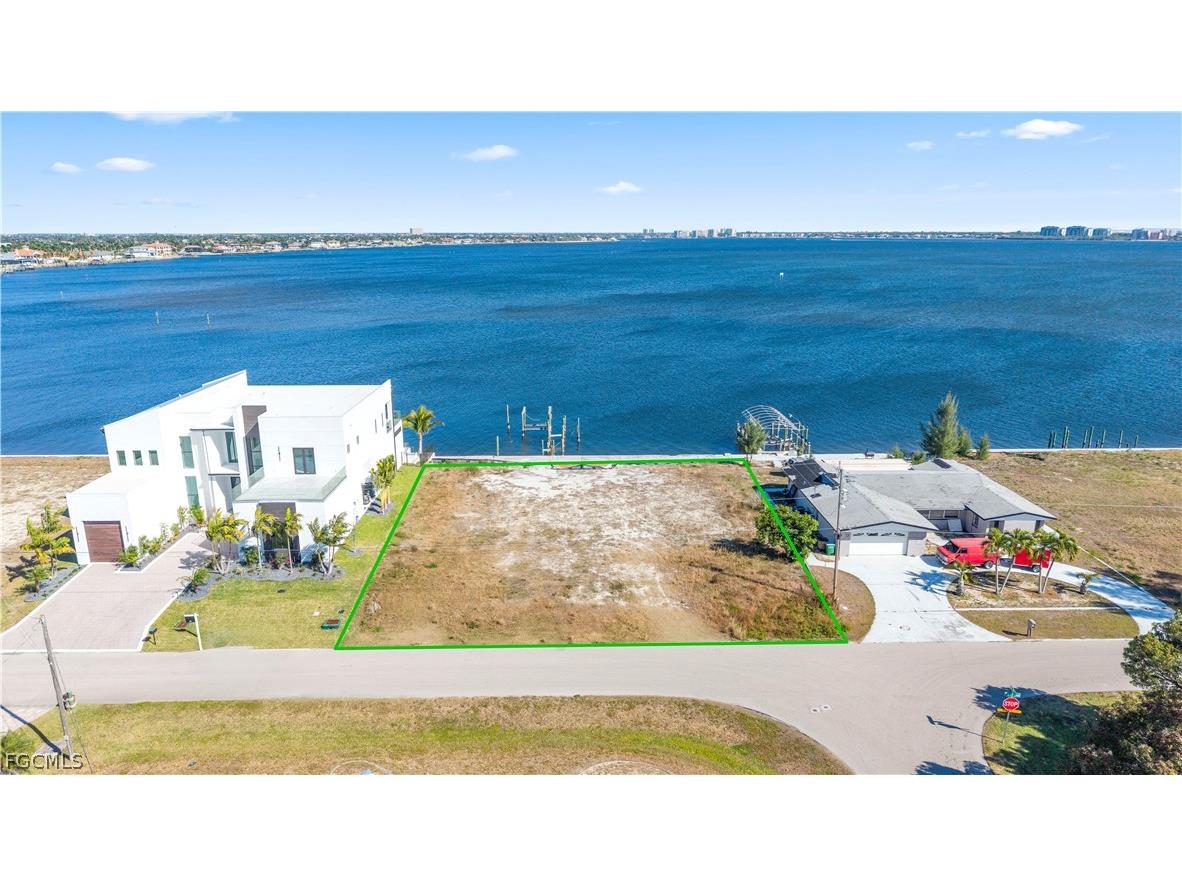 5837 SW 1st Avenue Cape Coral FL 33914 2026009376 image7