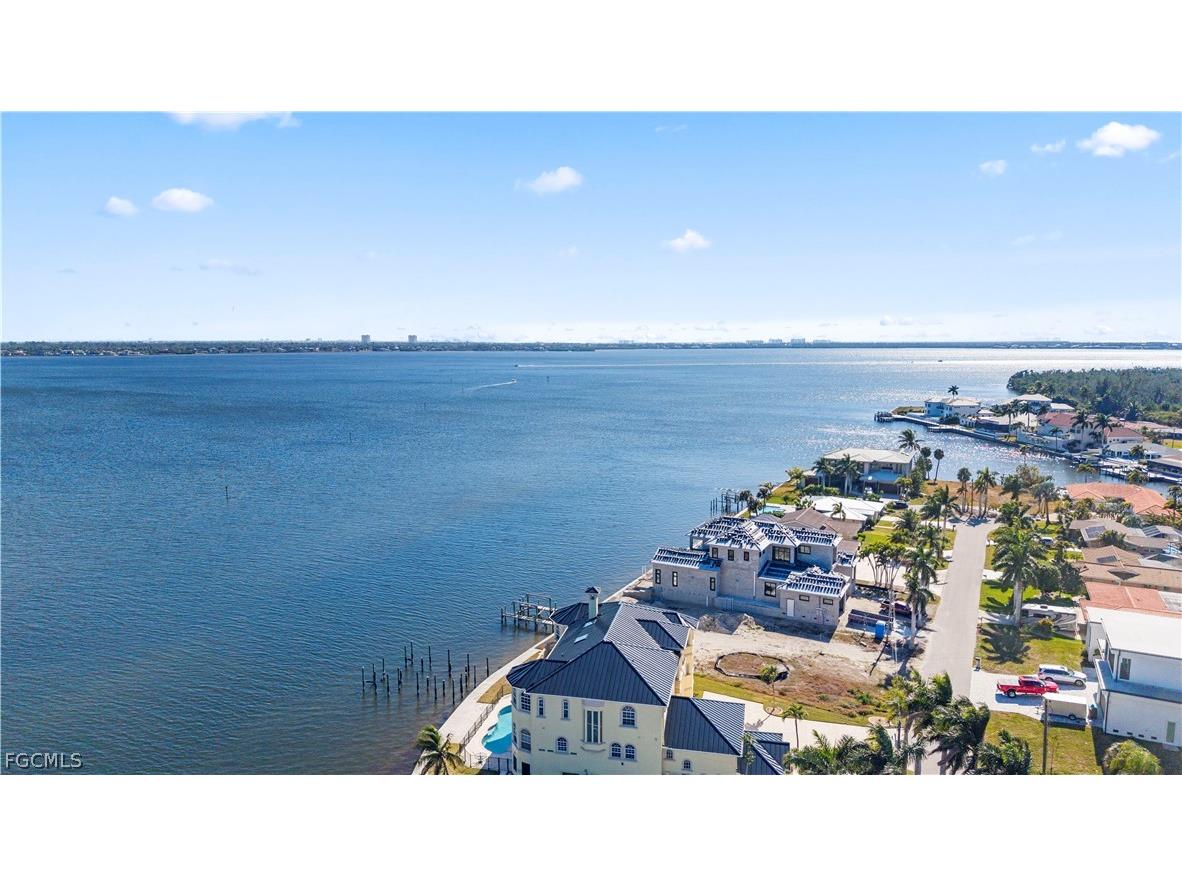 5837 SW 1st Avenue Cape Coral FL 33914 2026009376 image9