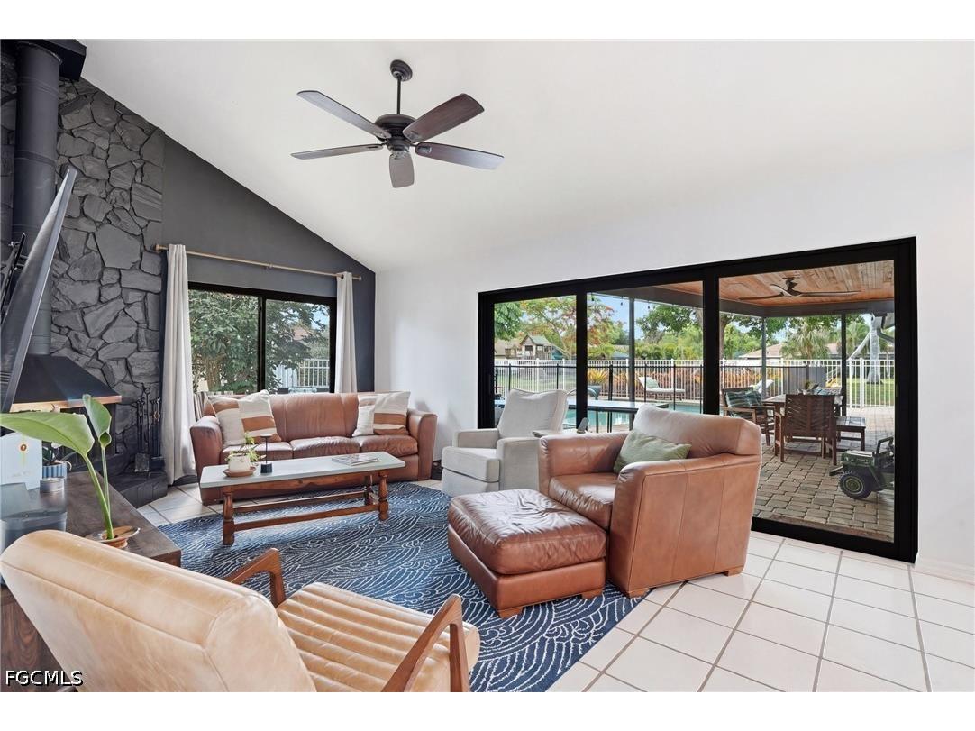 5837 Tallowood Circle Fort Myers FL 33919 2026023584 image1