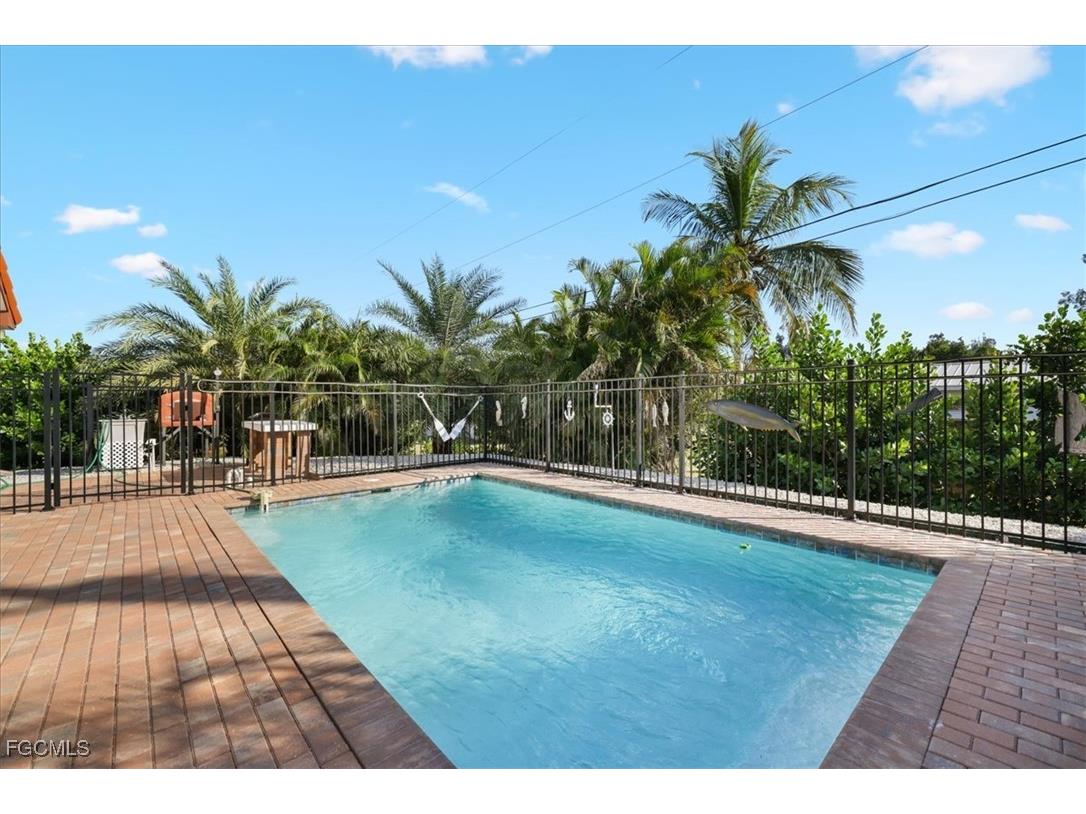 5839 Bonita Road Bokeelia FL 33922 2025007248 image21