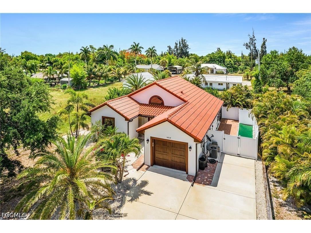 5839 Bonita Road Bokeelia FL 33922 2026021751 image1
