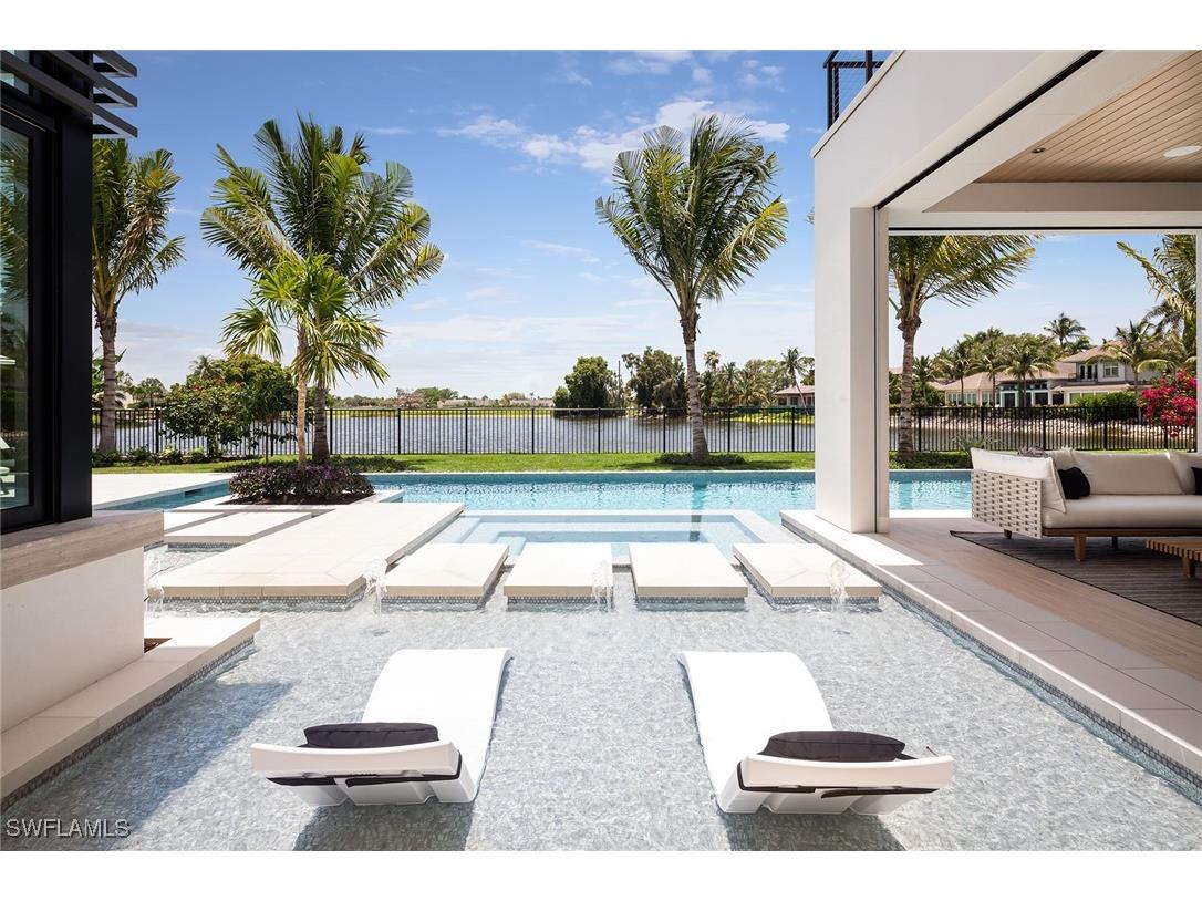 584 Banyan Boulevard Naples FL 34102 224030036 image16