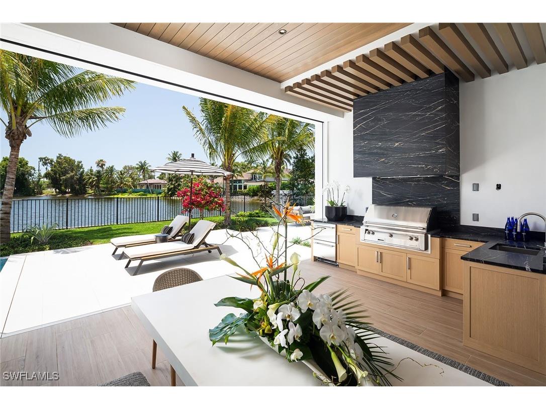 584 Banyan Boulevard Naples FL 34102 224030036 image18