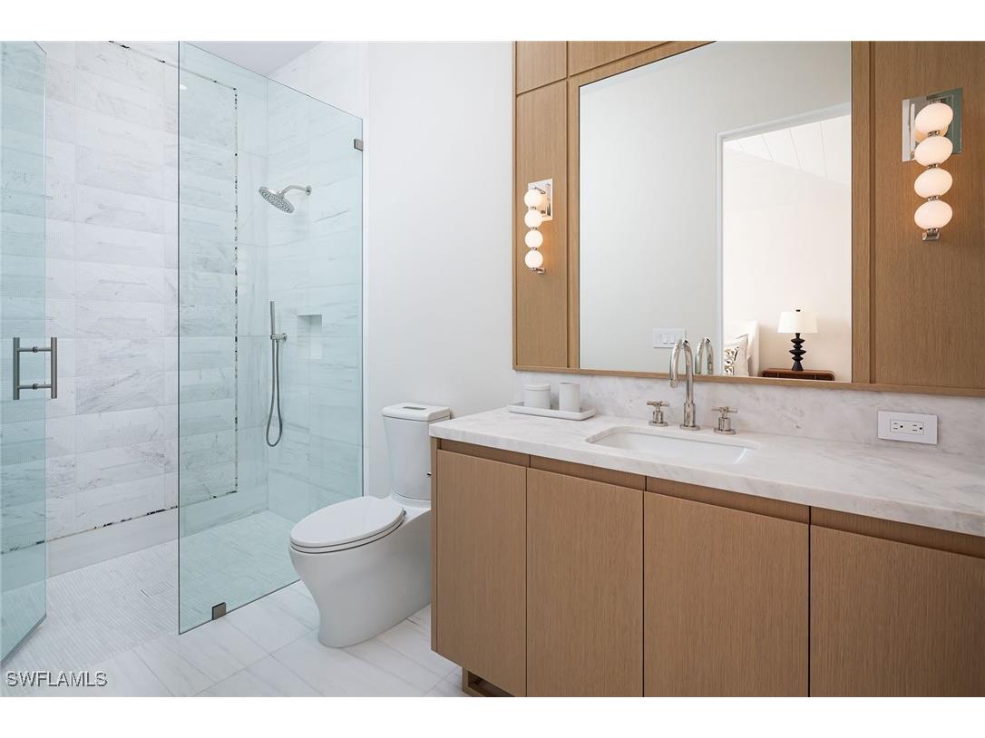 584 Banyan Boulevard Naples FL 34102 224030036 image34