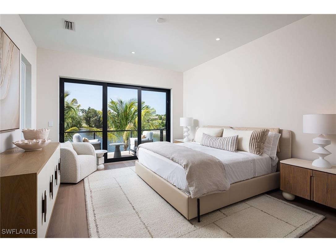 584 Banyan Boulevard Naples FL 34102 224030036 image35