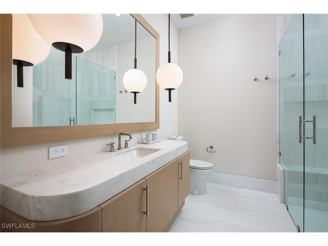 584 Banyan Boulevard Naples FL 34102 224030036 image36