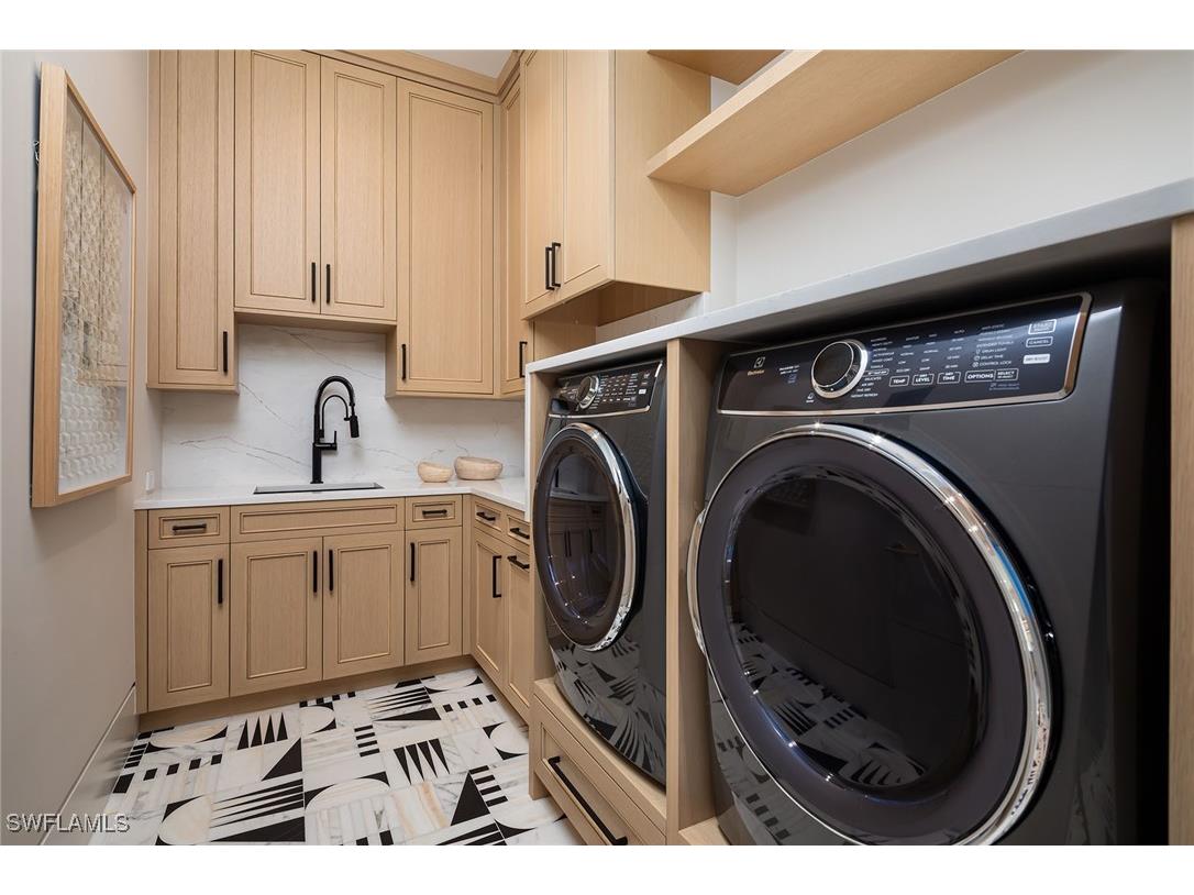 584 Banyan Boulevard Naples FL 34102 224030036 image40