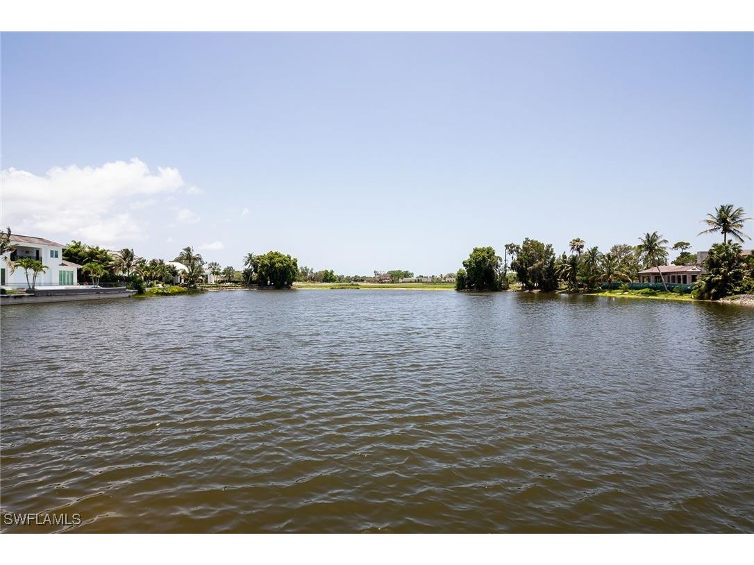 584 Banyan Boulevard Naples FL 34102 224030036 image42